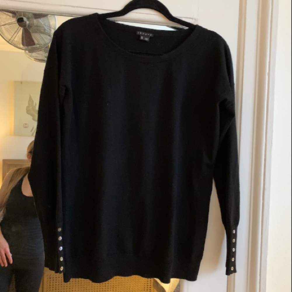 Theory Black Wool Sweater w button detailing